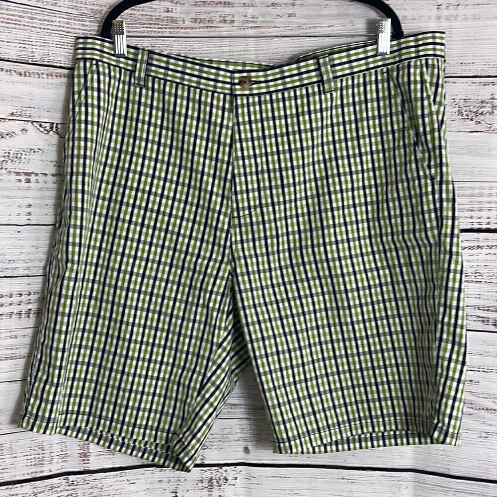 Lochlane‎ by Thomas Dean Shorts Mens size 40 Cotton Golf plaid 10 inches inseam